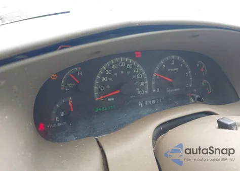 2001 Ford Expedition Eddie Bauer from USA, damaged, VIN 1FMPU18L61LB28214